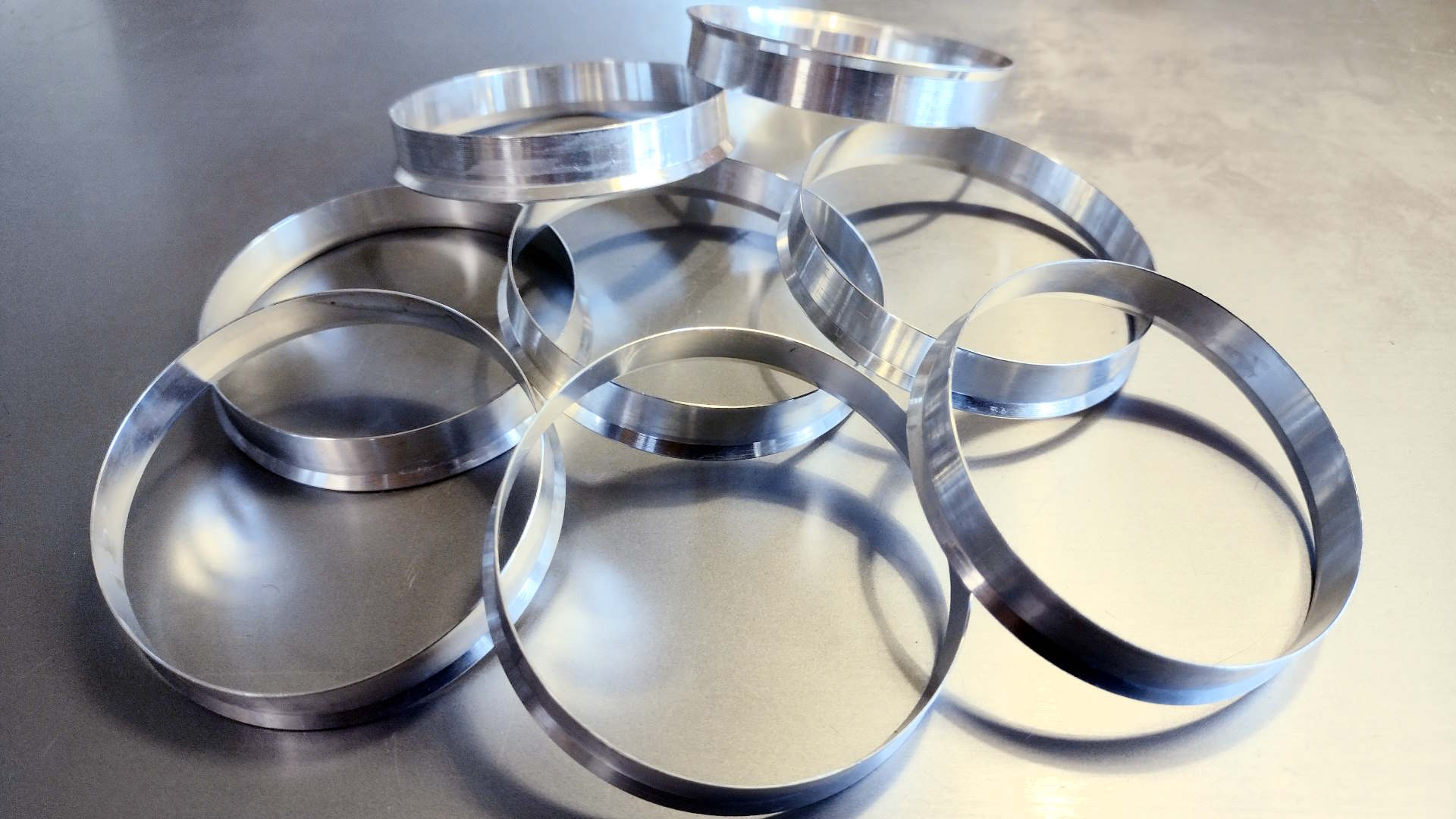 Kopparpasta, aluminiumpasta eller keramisk pasta till navringar i aluminium?